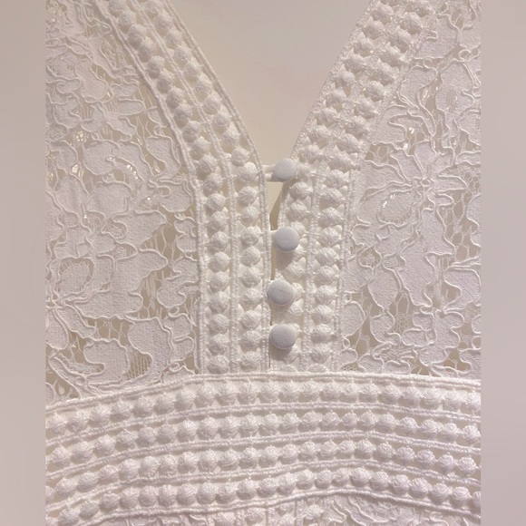 Bardot lace dress - Picture 4 of 5